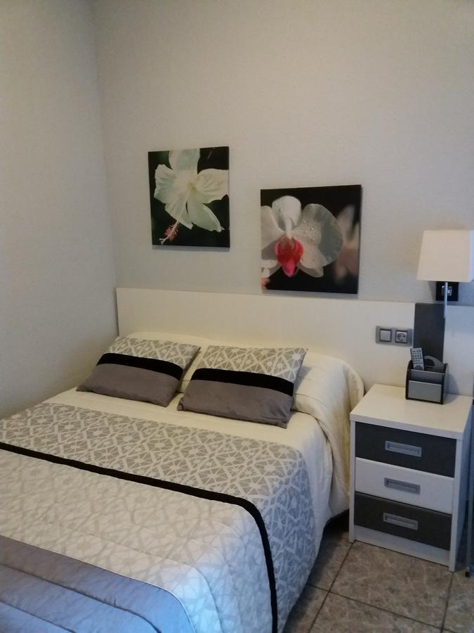 Hostal La Pilarica Paterna Δωμάτιο φωτογραφία