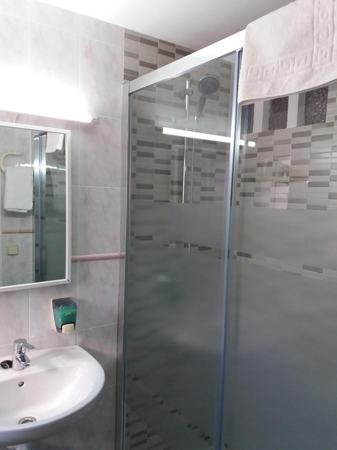 Hostal La Pilarica Paterna Δωμάτιο φωτογραφία