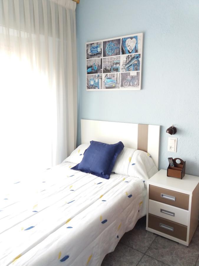 Hostal La Pilarica Paterna Εξωτερικό φωτογραφία